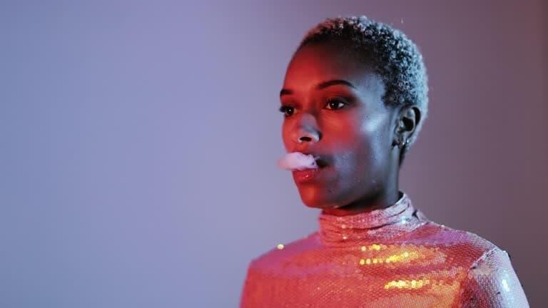 e sigara yasal mı Türkiye'de güncel hukuk durumu, satış ve kullanım kuralları