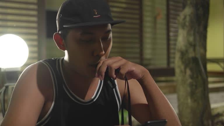 smoke elektronik sigara kılavuzu - likit seçimi, pil ömrü ve yasal bilgiler