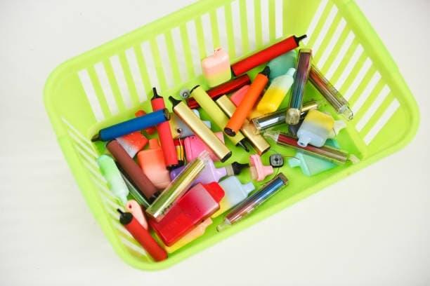 Buharlı lokomotif tutkusundan ilham alan tasarımlar ve e sigara kullanımının nostaljik izleri